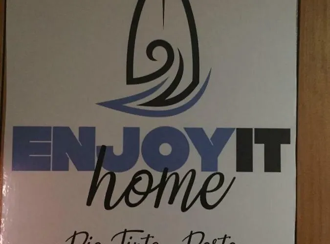 Pensjonat Enjoy It Porto *